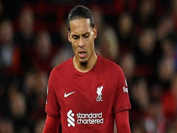Tin Liverpool 2/11: The Kop nhắm cầu thủ trẻ Schuurs thay Van Dijk