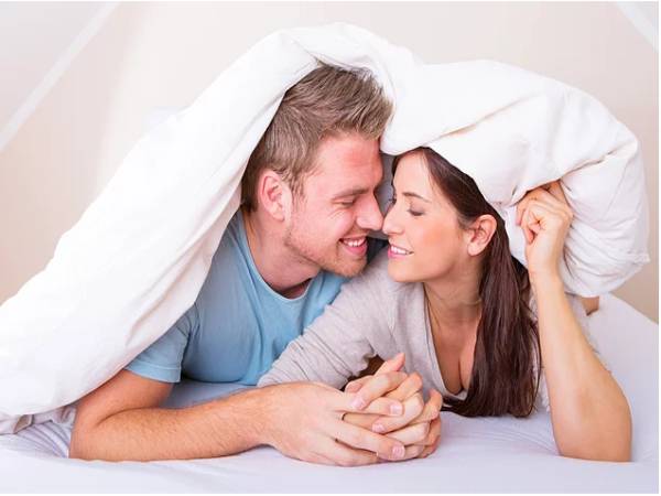 Mơ thấy quan hệ có điềm báo gì và đánh số nào trúng?