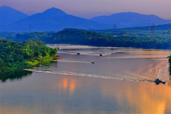 Mơ thấy sông nước có điềm báo gì và đánh số nào trúng?