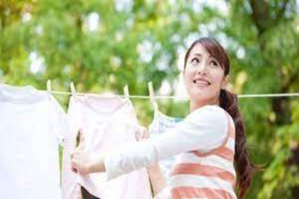 Mơ thấy phơi quần áo có điềm gì, ý nghĩa tốt hay xấu?