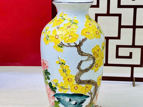 Nằm mộng thấy bình hoa gắn với nhiều ý nghĩa khác nhau