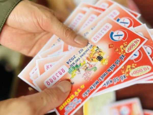 Giấc mơ thấy mua vé số tiết lộ điều gì về vận mệnh?
