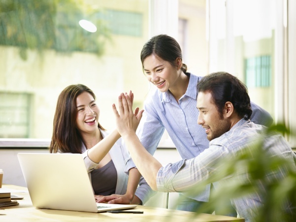 Nằm mơ thấy đồng nghiệp và những ý nghĩa đa dạng, điểm báo bí ẩn