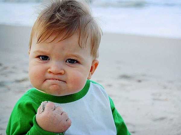 Nằm mơ thấy em bé trai theo mình