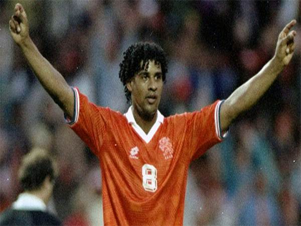 Khám phá số áo Rijkaard mặc ở các CLB và tuyển Hà Lan