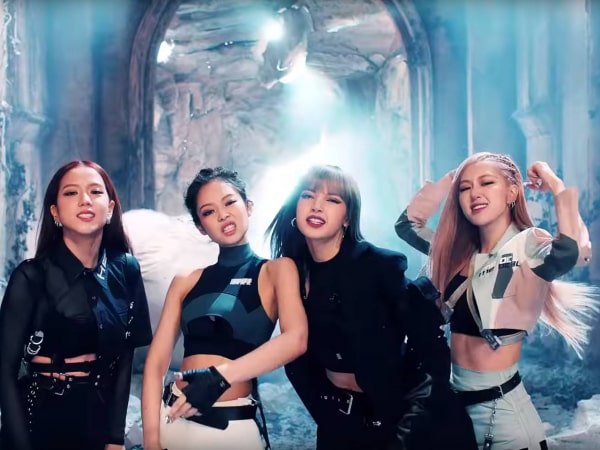 Lý giải nằm mơ thấy người nổi tiếng là điềm gì chuẩn xác?